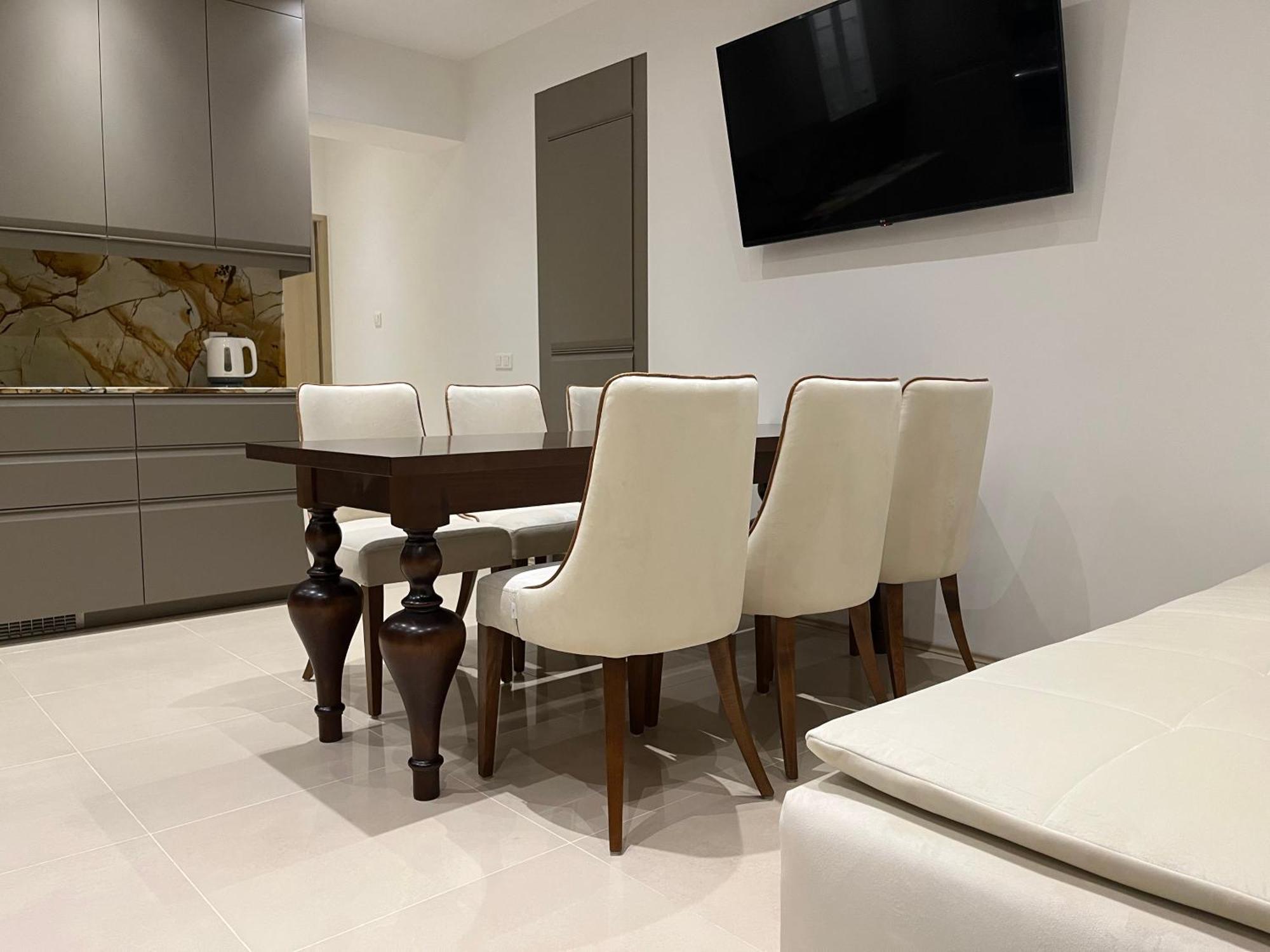 Villa La Val, Apartamenty Wałbrzych Buitenkant foto